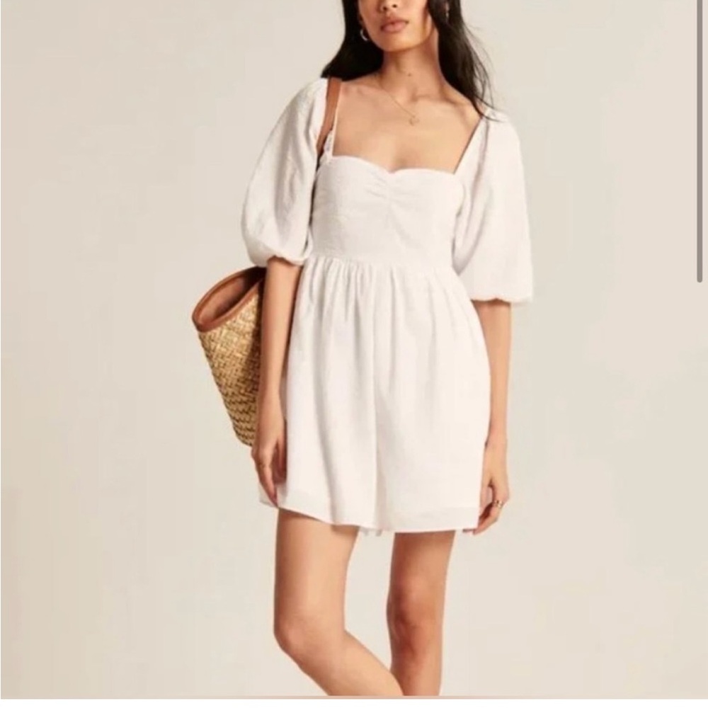 Abercrombie Puff Sleeve Babydoll Romper White XS